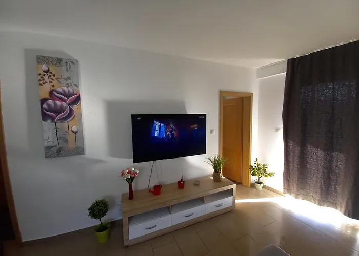 Luciano Apartment